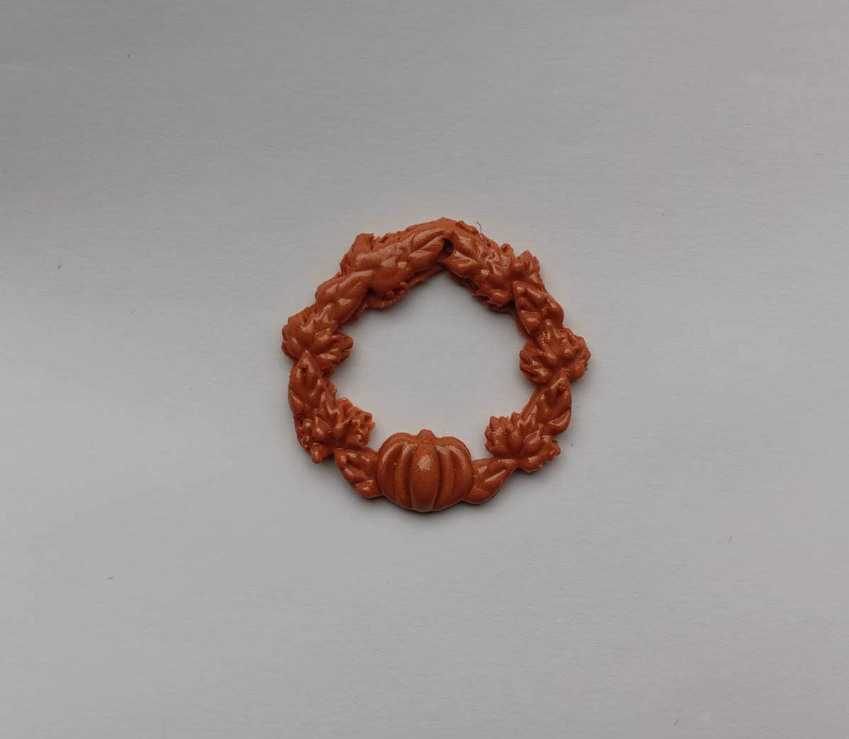 Kawaii halloween fall pumpkin wreath earrings / polymer clay holiday earrings / Thanksgiving holiday jewelry / clay harvest wreath earrings