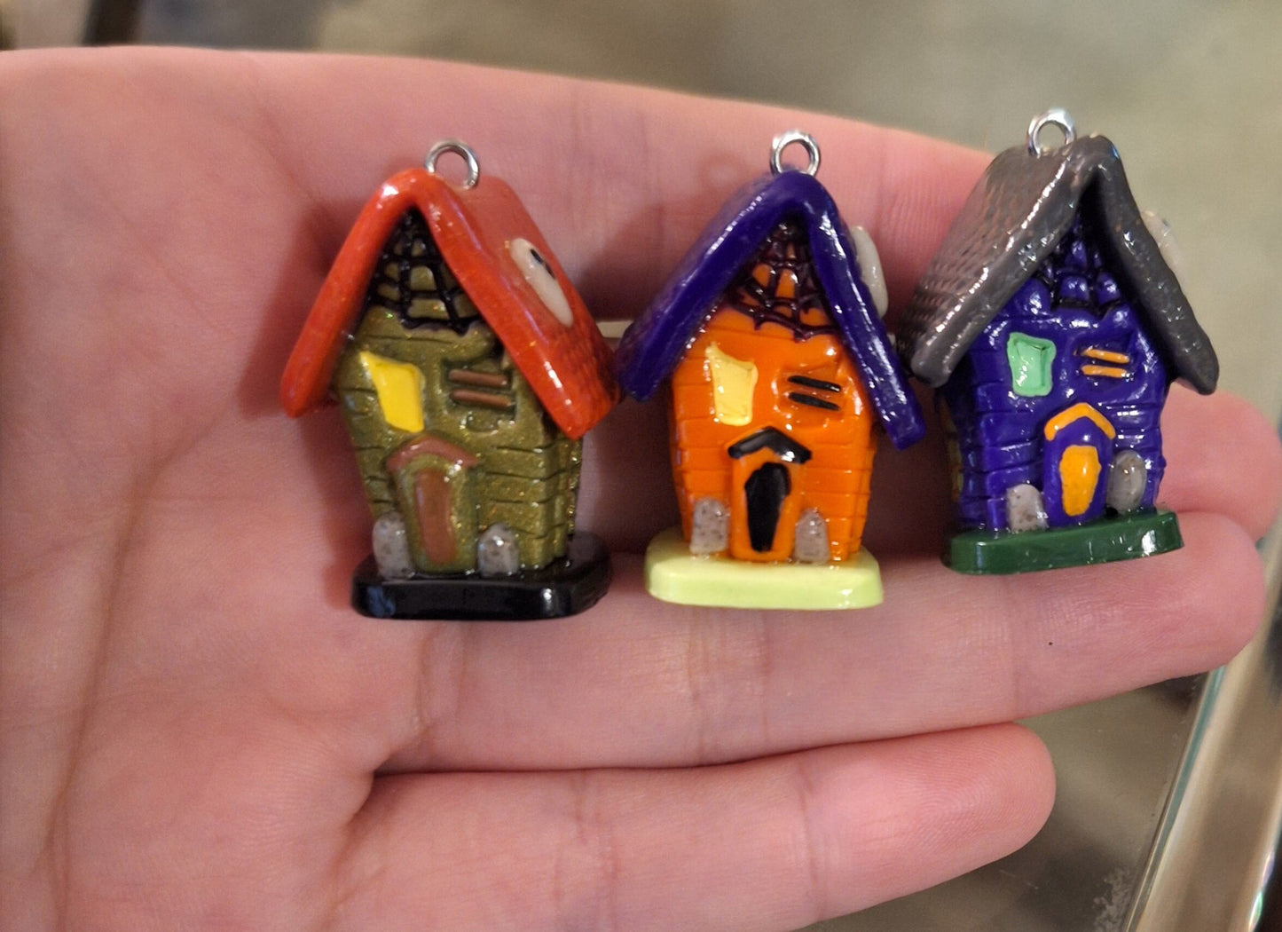 Kawaii 3d haunted house charms / polymer clay 3d halloween charms / spooky house fall garden charms / haunted house charms jewelry