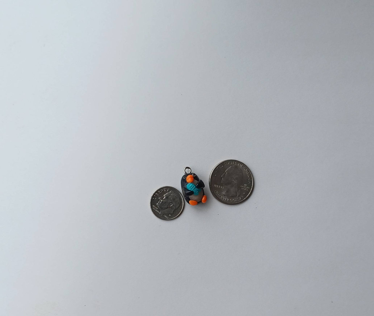Kawaii penguin charms / polymer clay penguin holding fish charms / kawaii animal charms / kawaii penguin jewelry