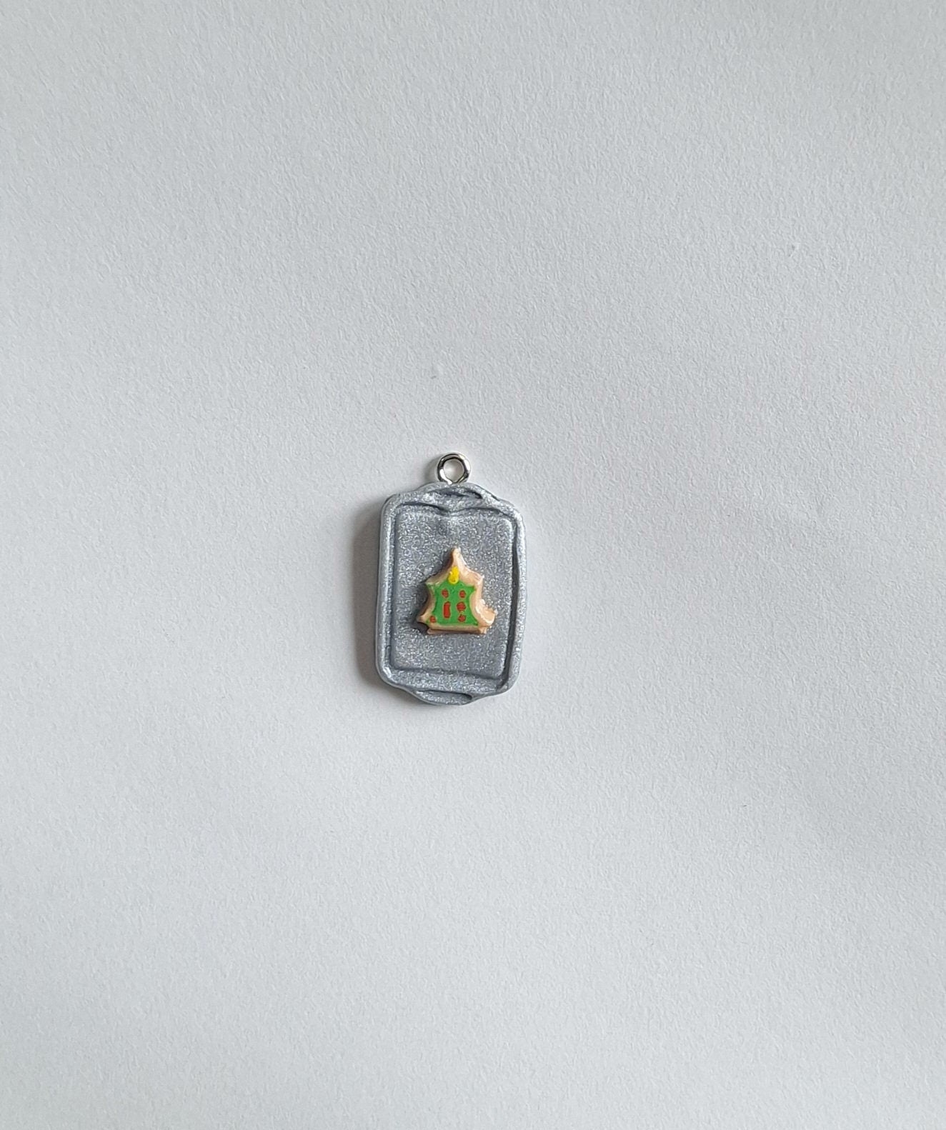 Kawaii christmas tree sugar cookie baking tray charms / polymer clay cookie charms / kawaii food charm food jewelry charm stitch marker