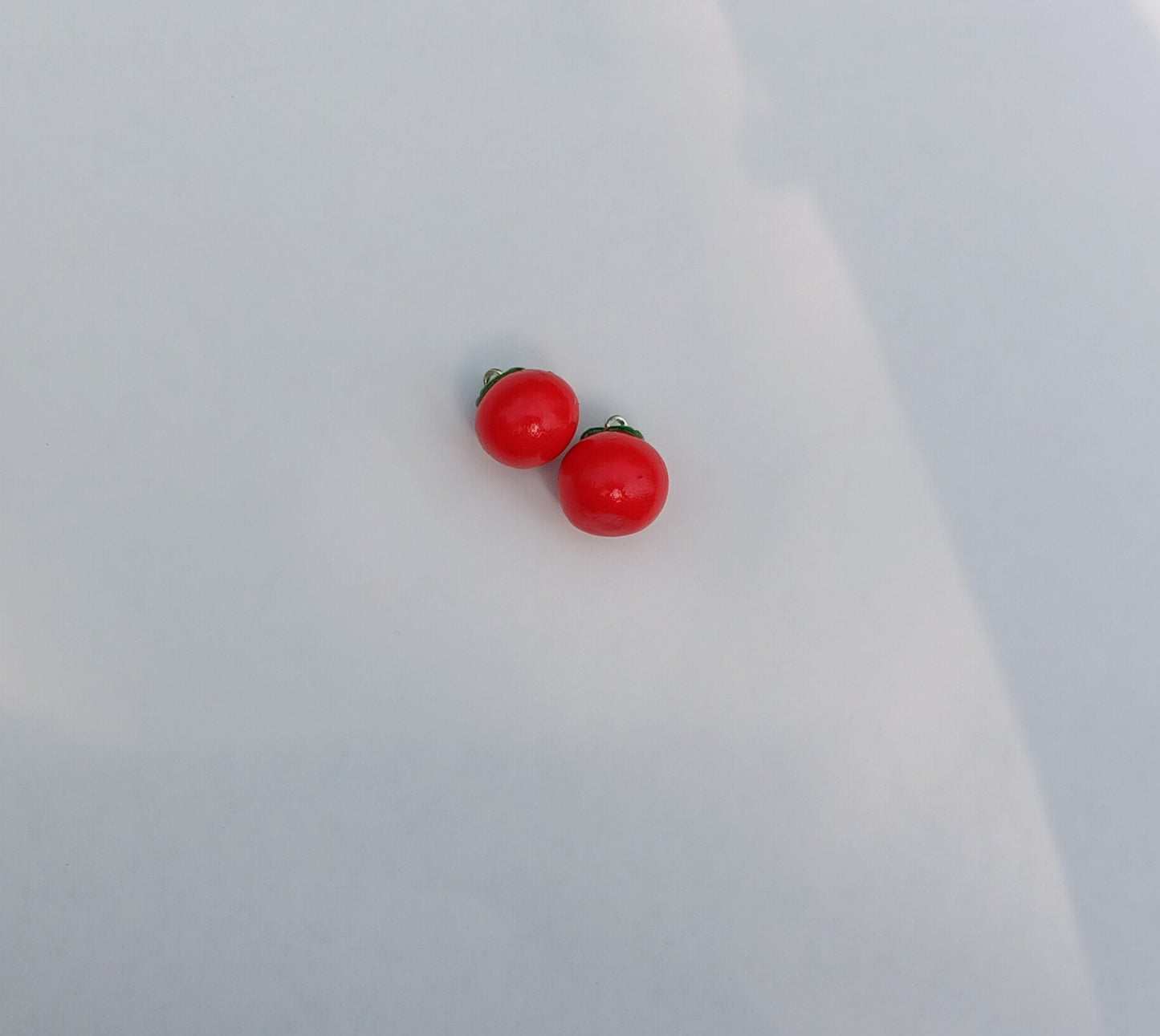 Polymer clay tomato charms / cute kawaii clay tomatoes food charms jewelry stitch marker progress keeper notions