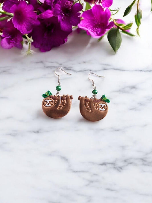 Kawaii floral sloth earrings / polymer clay sloth on branch earrings / kawaii animal jewelry / floral earrings / safari jungle earrings