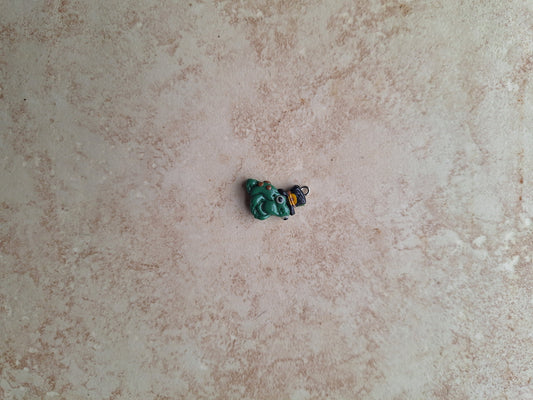 Kawaii cottage core frog toad charms / polymer clay toad top hat charms / toad frog garden charms jewelry stitch marker