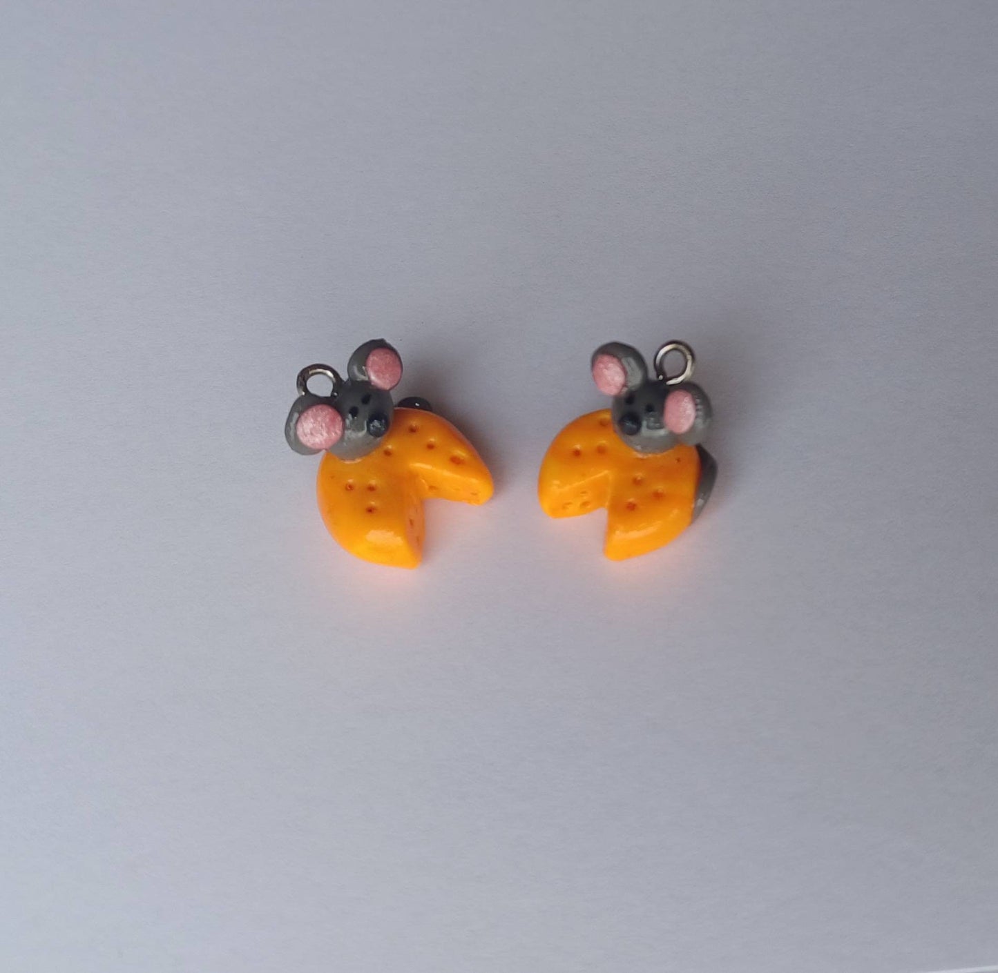 Kawaii mouse charms / polymer clay mouse in cheese charms / kawaii animal charms / kawaii mouse jewelry