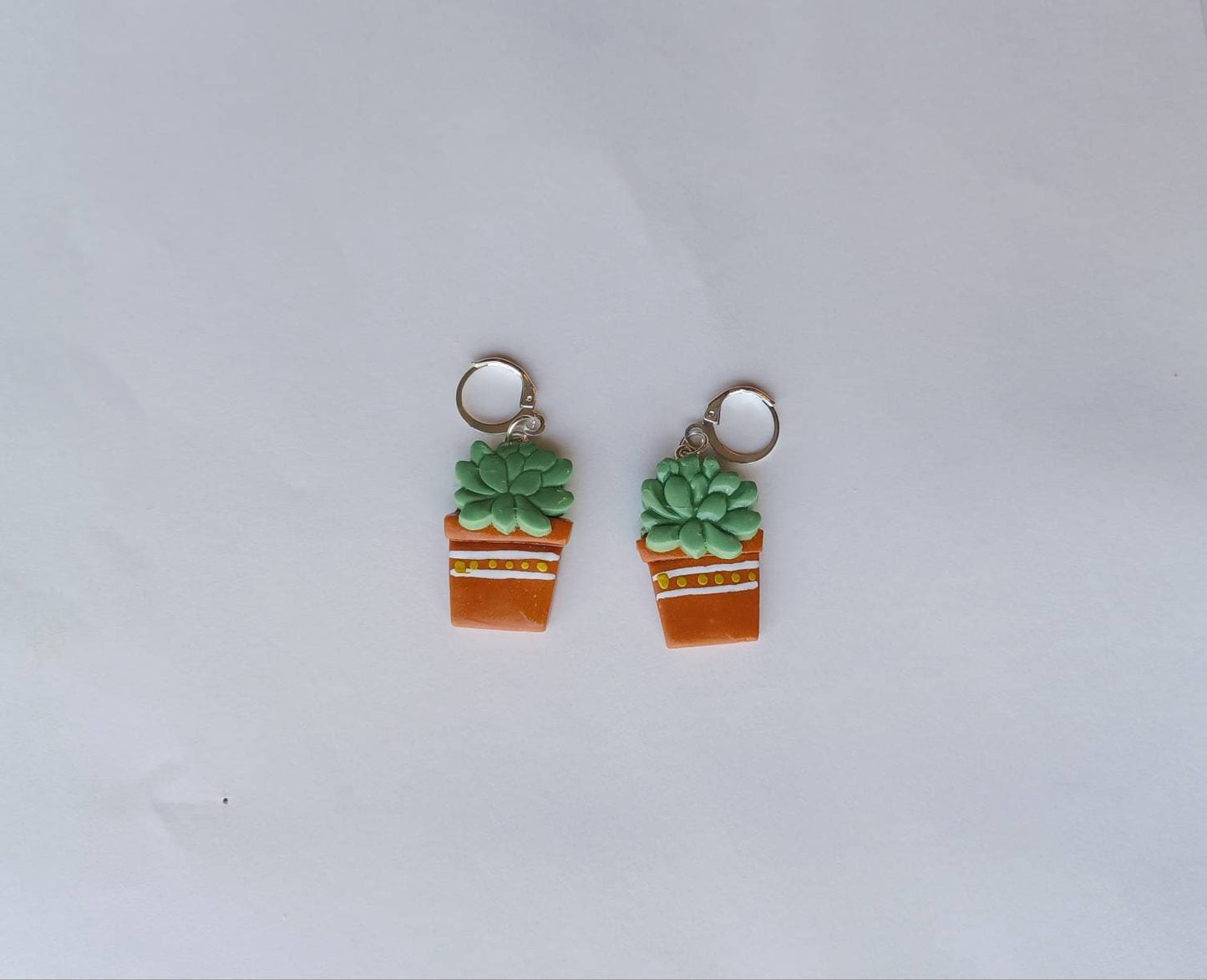 Stitch markers set of 2 succulent potted plant / succulent stitch markers / floral plant stitch markers