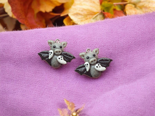 Kawaii ghost bat charm / polymer clay halloween charms / clay charm jewelry / bat charm stitch marker progress keeper