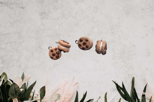 Kawaii ice cream cookie sandwich charms / polymer clay ice cream sandwich cookie charms / kawaii food jewelry charms stitch marker