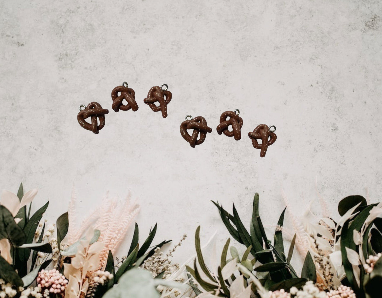 Kawaii pretzel charms / polymer clay fruit charms / kawaii food charms / kawaii food jewelry / kawaii pretzel twist