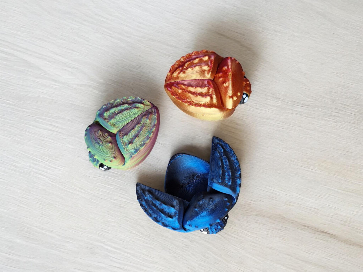 3D articulated green orange rainbow beetle box / 3d printed beetle bug ring box / 3d printed animals figurine knick knack Fidget