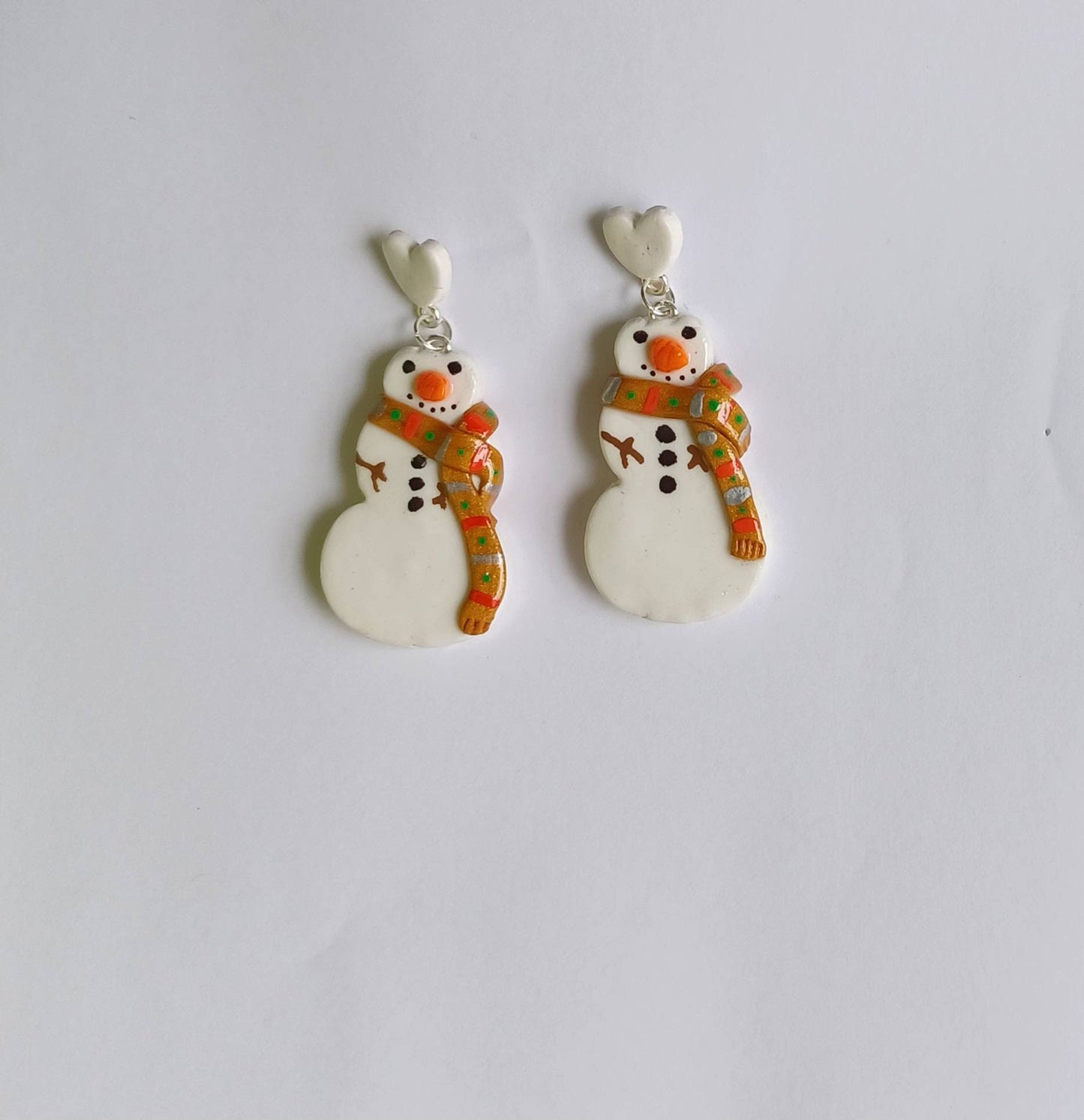 Kawaii snowman earrings / polymer clay snowman holiday earrings / kawaii christmas holiday winter jewelry / clay snowmen earrings