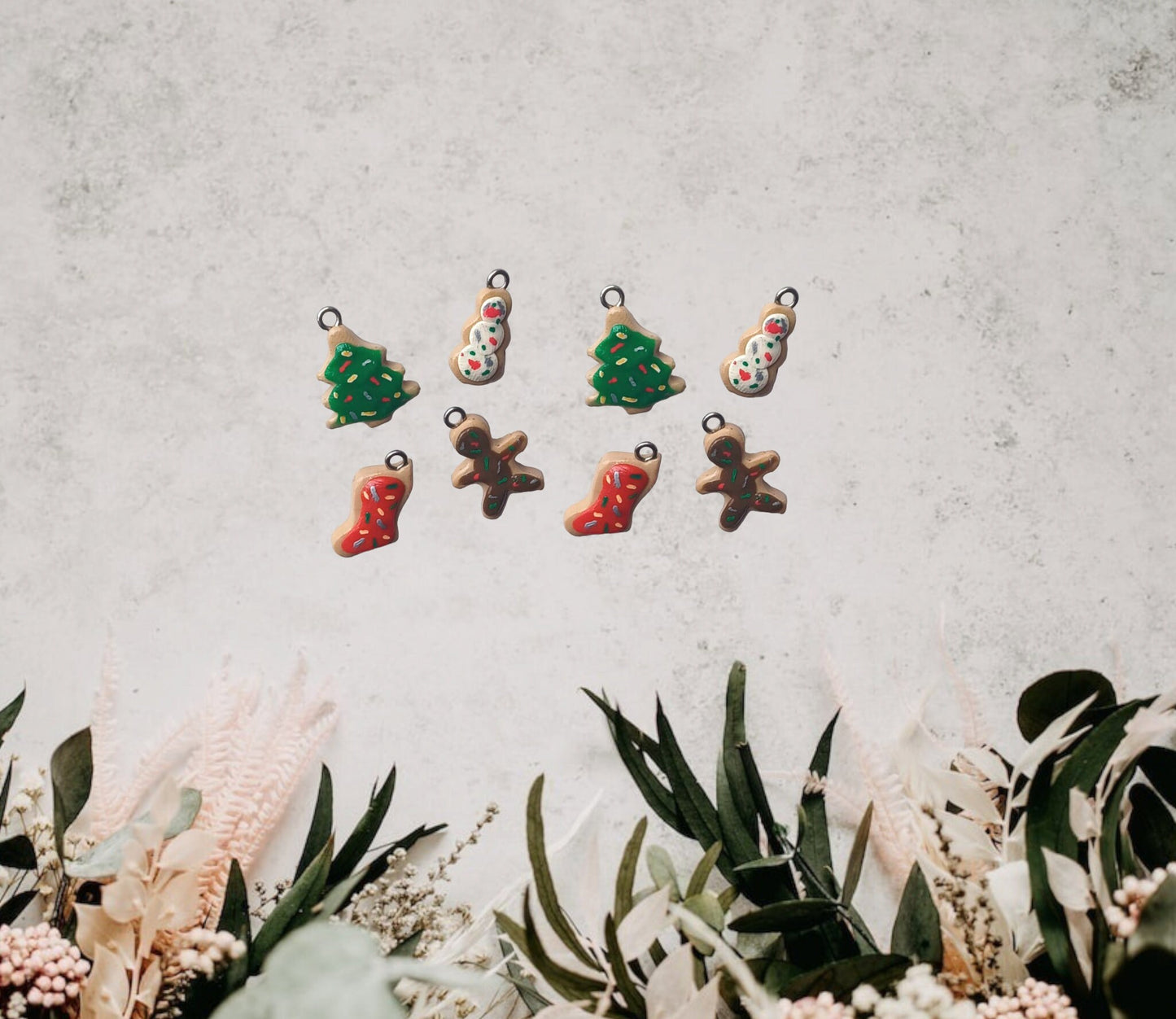Kawaii Christmas sugar cookie charms / polymer clay cookie charms / kawaii food charms / kawaii food jewelry / Christmas charms