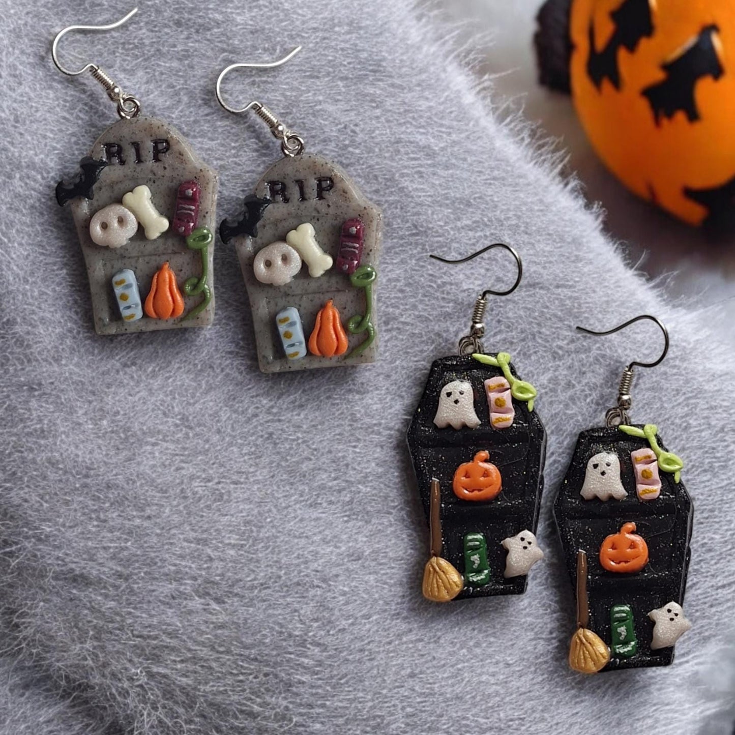 Kawaii clay coffin halloween fall bookshelf earrings / polymer clay bookcase earrings book need book lover jewelry / clay book earrings