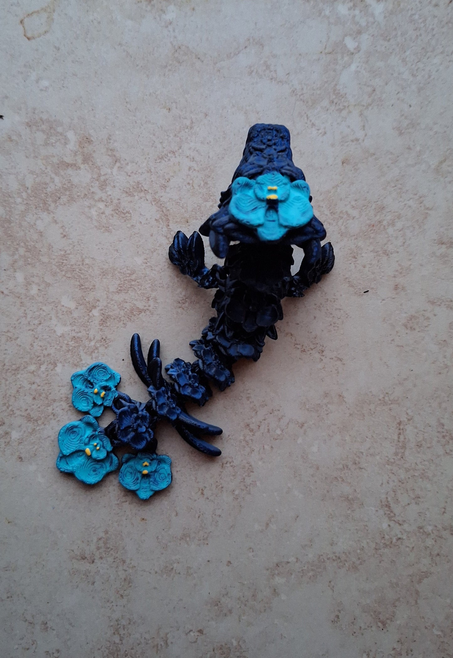 3D articulated iris flower dragon straw cap / 3d printed dragon animals / floral dragon tadling straw topper cover Fidget figurines