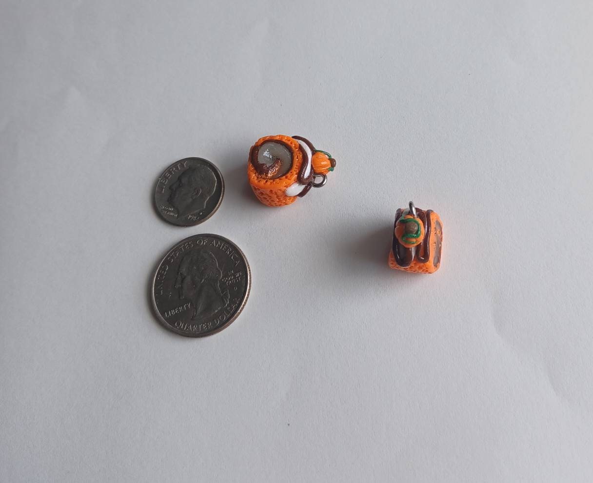 Kawaii pumpkin roll cake charms / polymer clay halloween charms / kawaii clay charms / kawaii clay jewelry / pumpkin cake roll charms
