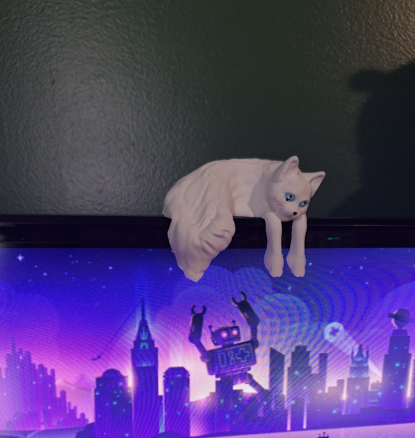 3D printed small playful cat monitor buddy / 3d kitty cat kitten shelf buddy / 3d printed cat for monitor