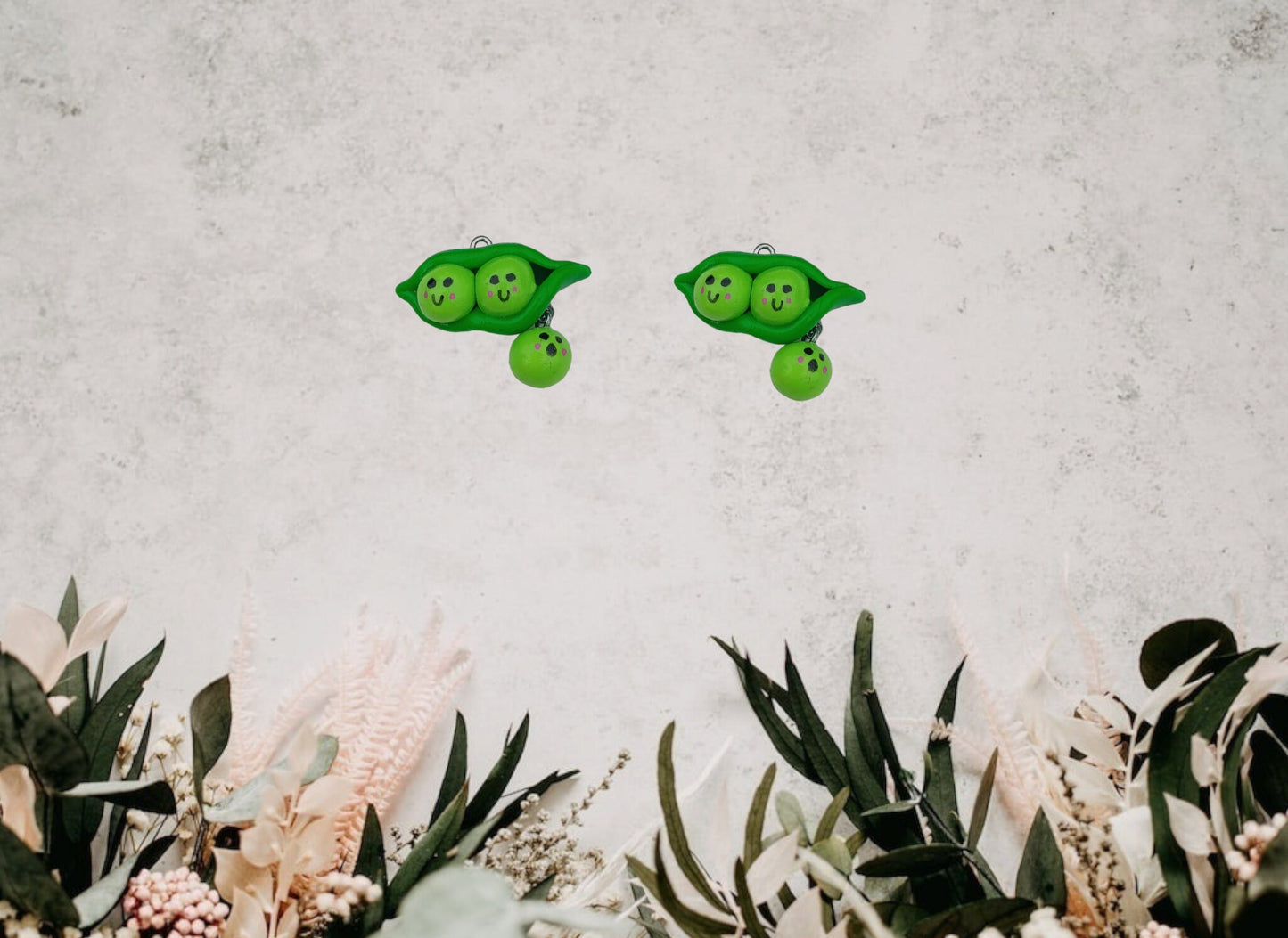 Kawaii clay dangle peapod charms / polymer clay peas in a pod charms / clay pea pod charms jewelry / dangle pea charms