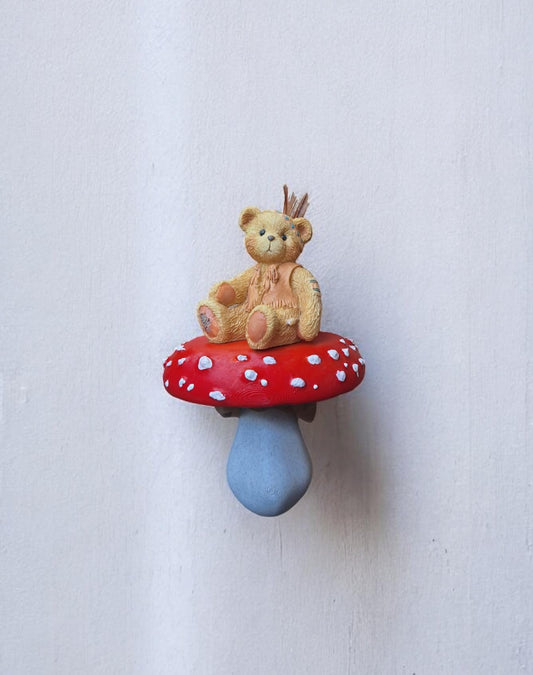 3D printed and painted toadstool mushroom shelf / 3d cottage core display shelf / 3d printed whimsical shelf decor