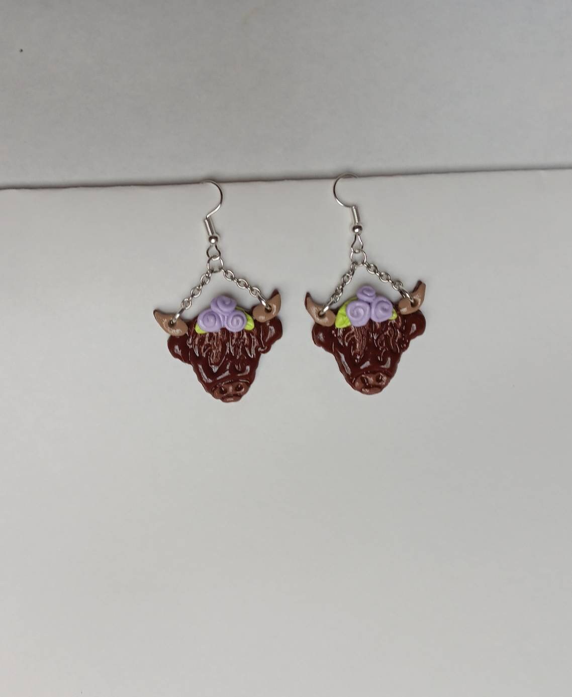 Kawaii floral cow earrings / polymer clay highland cow earrings / kawaii animal jewelry / floral earrings / floral Highland cow earrings