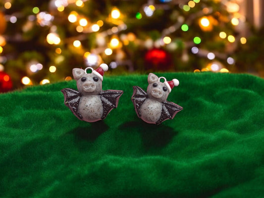 Kawaii clay santa bat charm / polymer clay holiday charms / clay charm jewelry / christmas bat charm stitch marker progress keeper