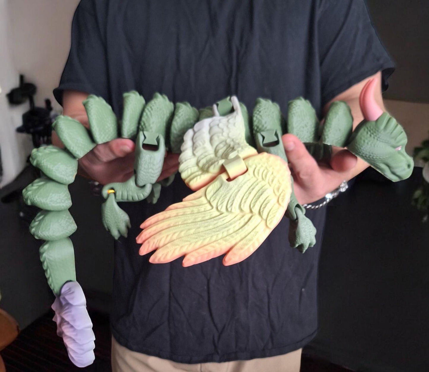 Large 3D printed articulated feather dragon / 3d printed green modular dragon animal / 3d animal figurine knick knack Fidget costume cosplay