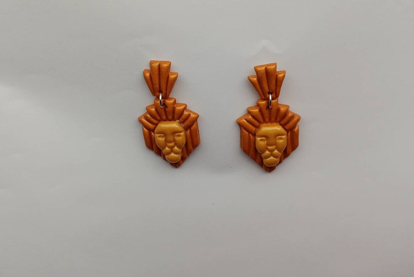 Kawaii art deco lion earrings / polymer lion stud dangle earrings / clay silver gold pearl lion jewelry / clay king of the Jungle earrings