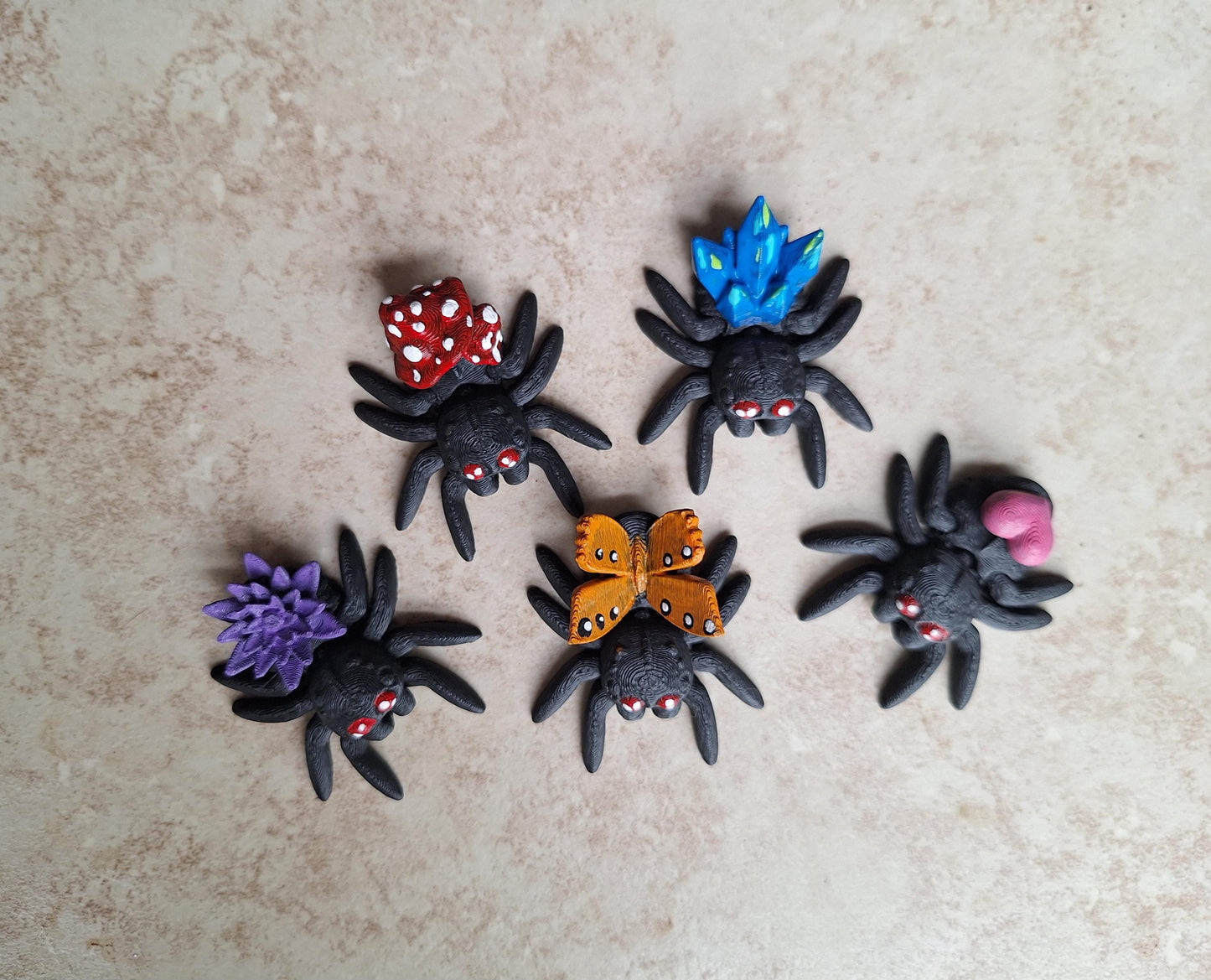 3D articulated small spiders / 3d printed spider insect animals / floral holiday halloween spider knick knack Fidget figurines butterfly