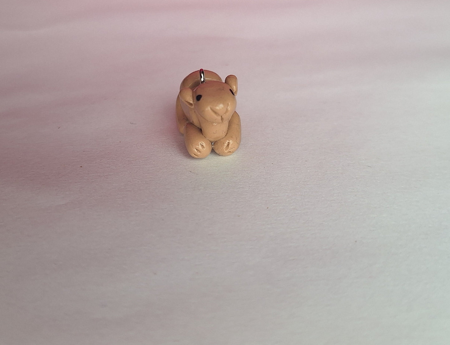 Kawaii resting camel charms / polymer clay camel charms / kawaii charms / kawaii animal jewelry charms camel stitch marker
