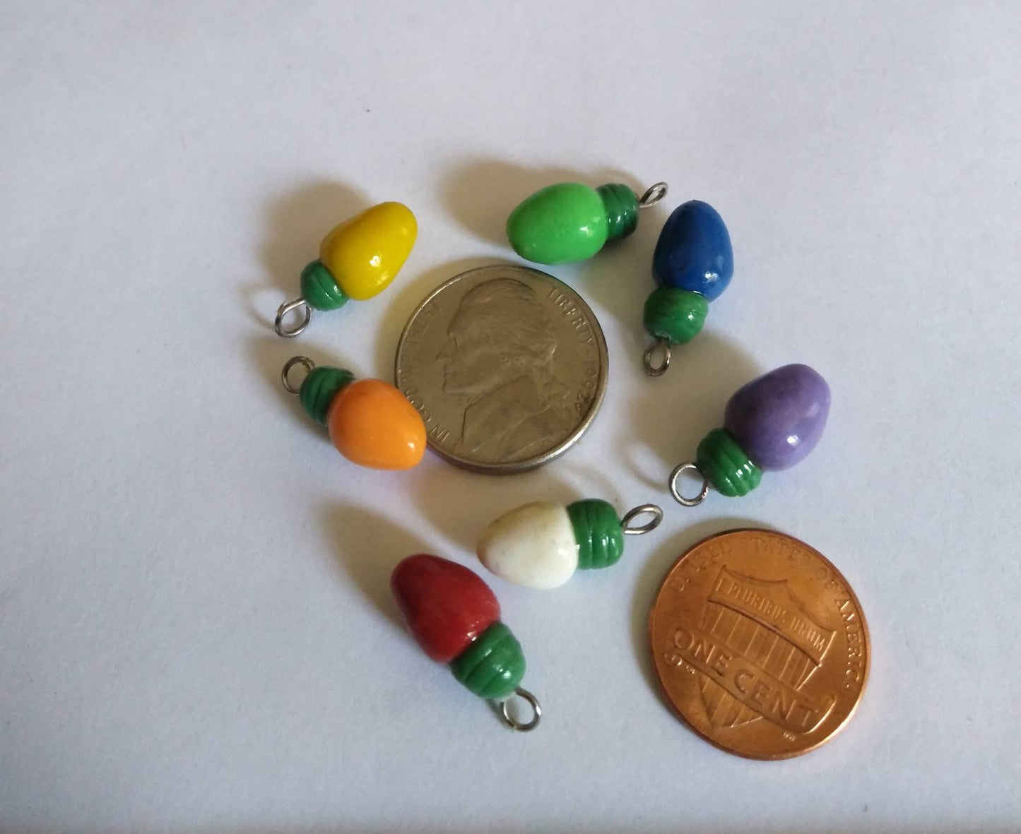 Polymer clay Christmas lights charm set / polymer clay Christmas holiday charms jewelry stitch marker progress keeper notions