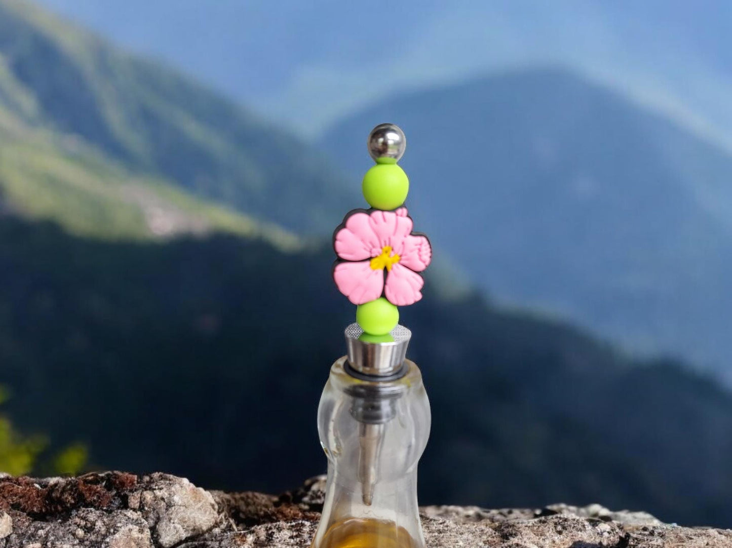 Silicone beaded floral flower wine stopper / spring summer flower beaded silicone wine stopper top / tropical wine accessories