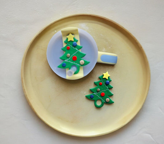 Polymer clay straw tag for stanley tumbler topper tumbler accessory / Christmas tree tumbler topper tag / holiday tumbler accessories