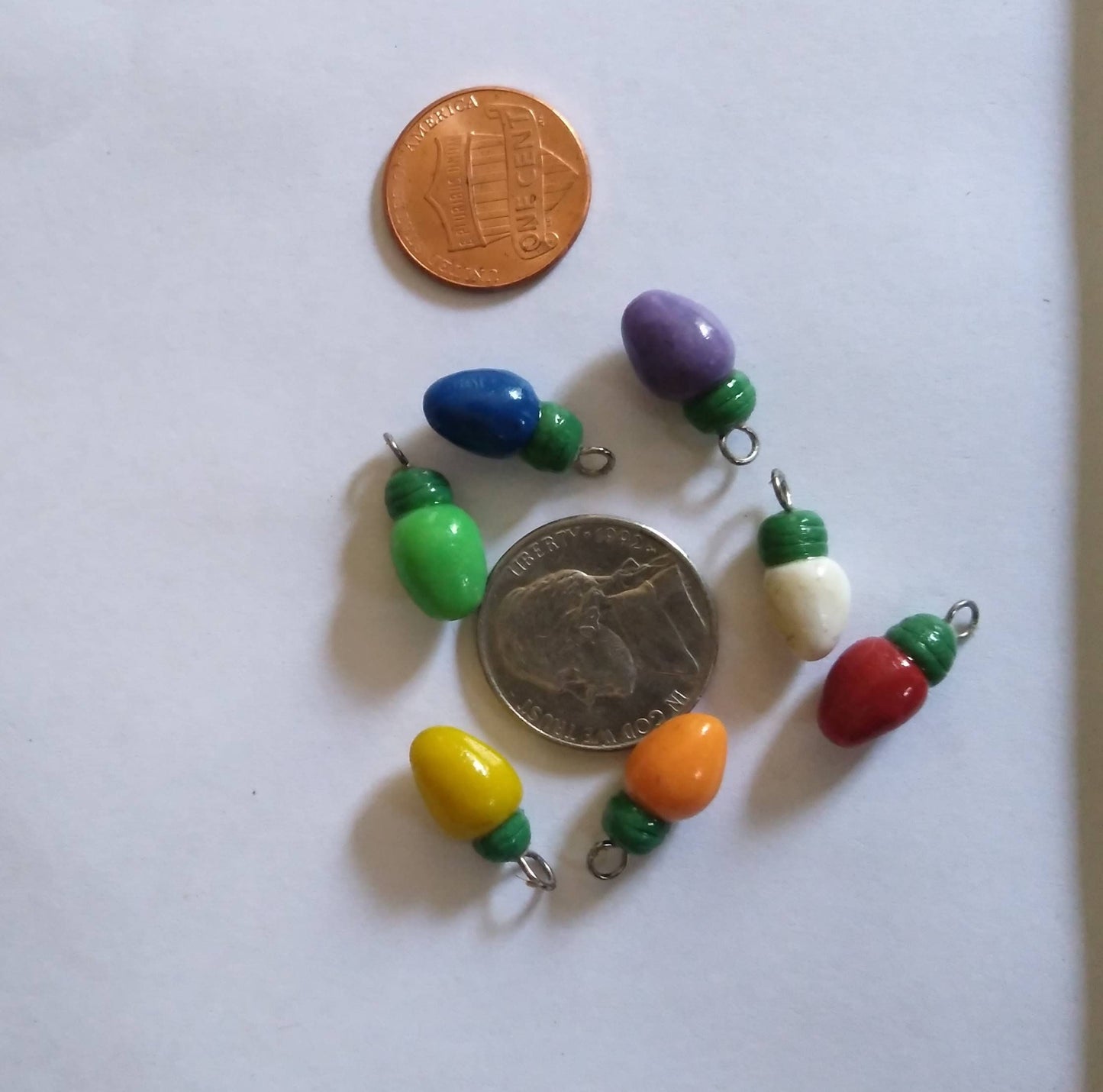 Polymer clay Christmas lights charm set / polymer clay Christmas holiday charms jewelry stitch marker progress keeper notions