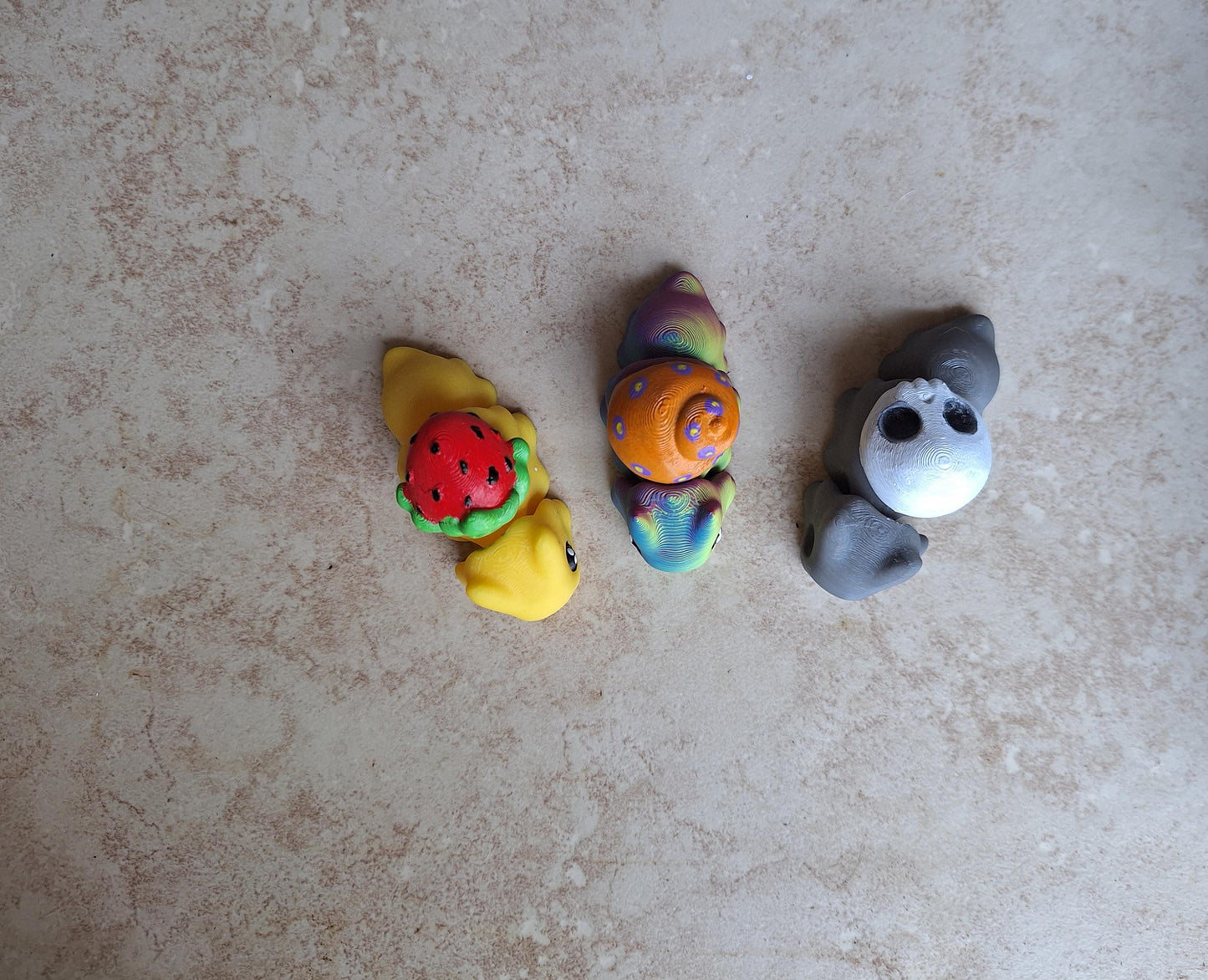 3D articulated snail insect bug / 3d printed strawberry skull snail / 3d printed animals figurine knick knack Fidget decor