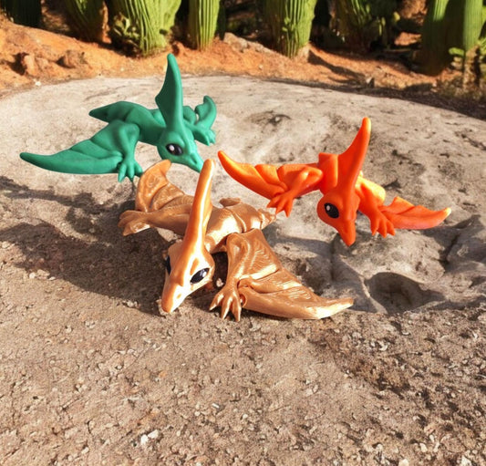 3D articulated assorted color tiny nyctosaurus / 3d printed flappy dinosaur dino animals / dinosaur knick knack Fidget figurines