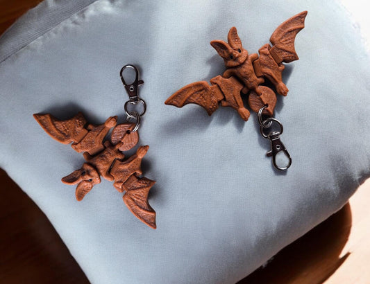 3D articulated brown bat dragon keychain / 3d printed bat 3d printed animals figurine knick knack Fidget keychain