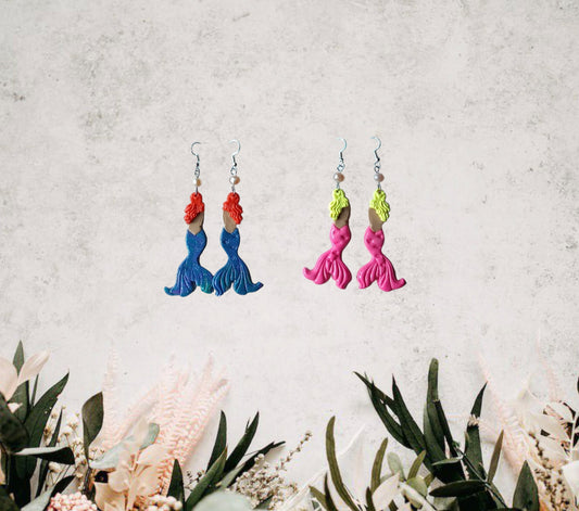 Kawaii mermaid earrings / polymer clay mermaid fin earrings / kawaii ocean aquatic jewelry / clay shell mermaid earrings aqua pink