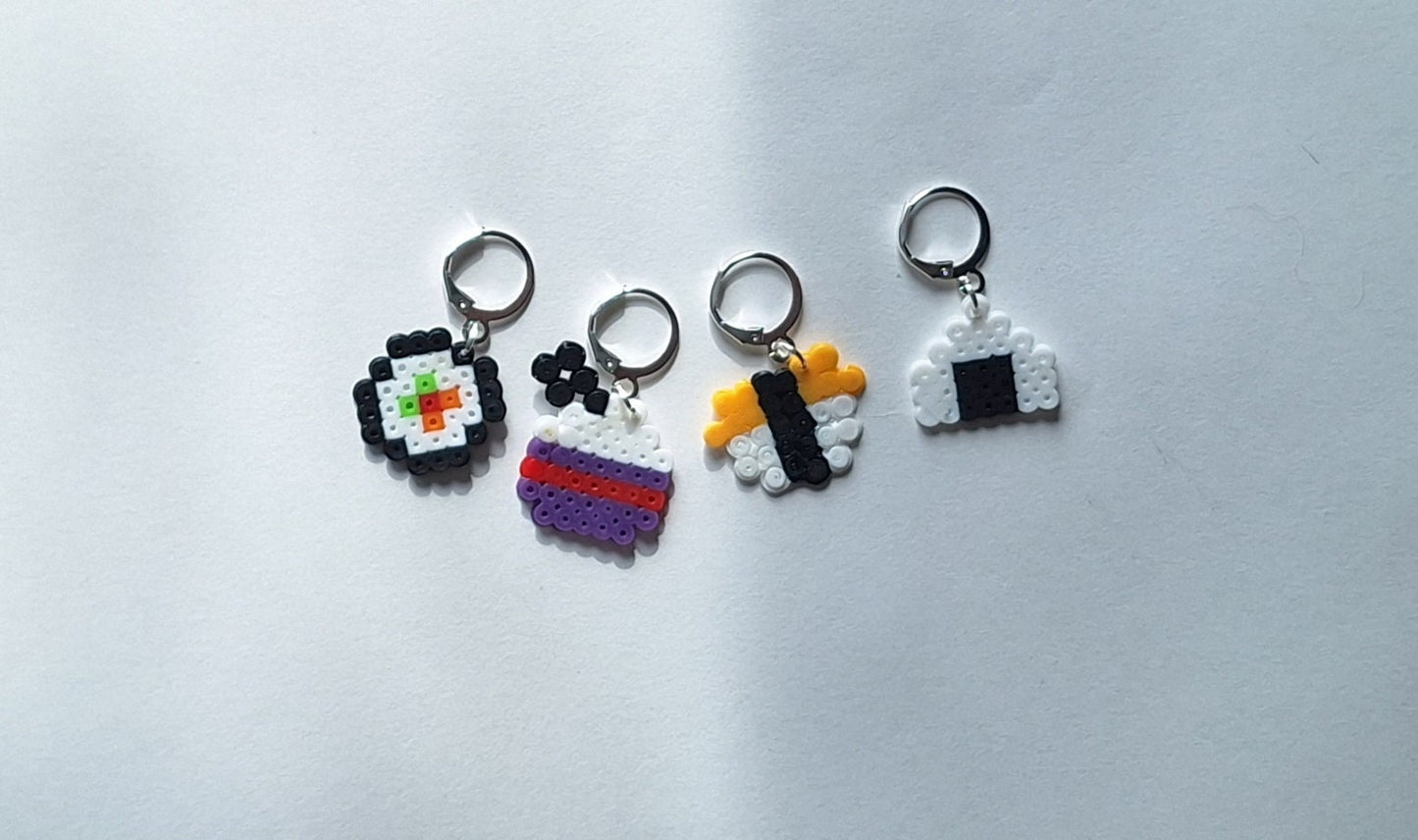 Stitch markers set 4 sushi bundle / maki nigiri rice bowl rice ball chopstick perler bead set of 4 sushi cutie progress keeper pixel style
