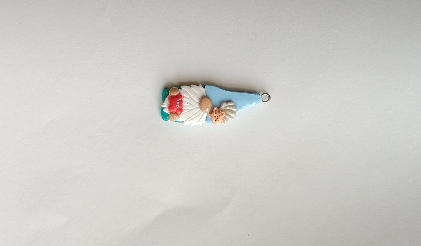 Kawaii nautical beach gnome charms / polymer clay garden gnome charms / crab gnome charms / starfish shell summer gnome charms stitch marker