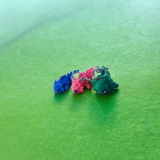 3D articulated blue green pink baby axolotl / 3d printed axolotl tadpole keychain / 3d printed axolotl key chain animals figurine Fidget