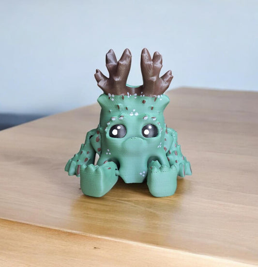 3D printed and painted green warden dice holder / 3d forest warden dice buddy display / 3d printed d20 dice tower holder