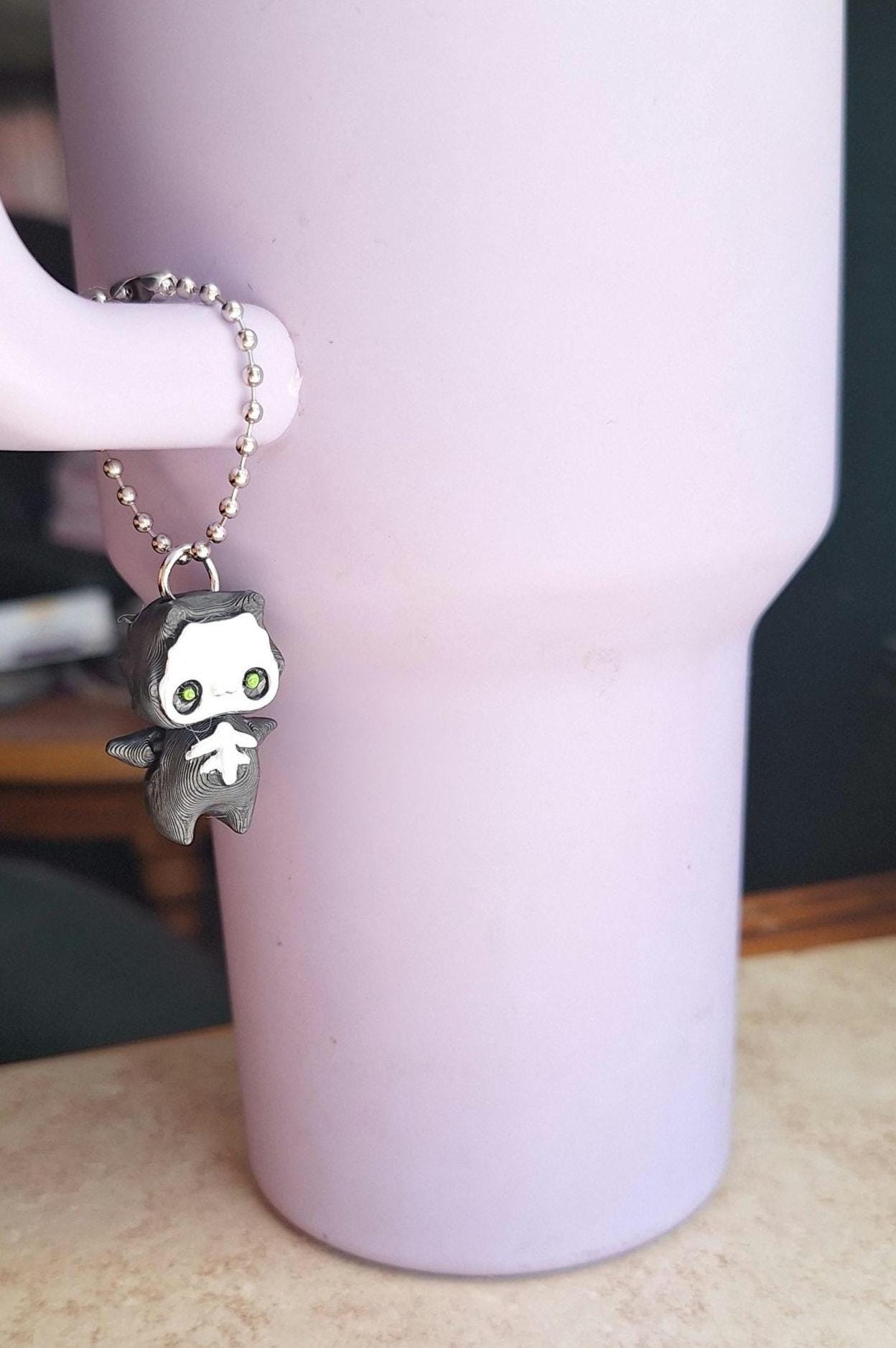 3D articulated black skelly pixie tumbler charm buddy / 3d printed animals tumbler handle charm Fidget halloween spooky skeleton pixie charm