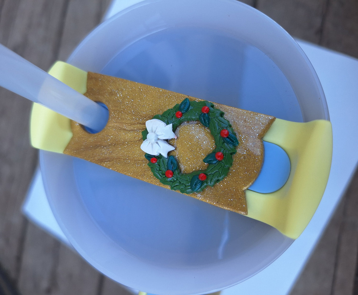 Polymer clay straw tag tumbler topper / clay tumbler accessories / holiday wreath tumbler topper straw tag / Christmas tumbler accessories