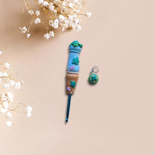Polymer clay Beach sea turtle crochet hook