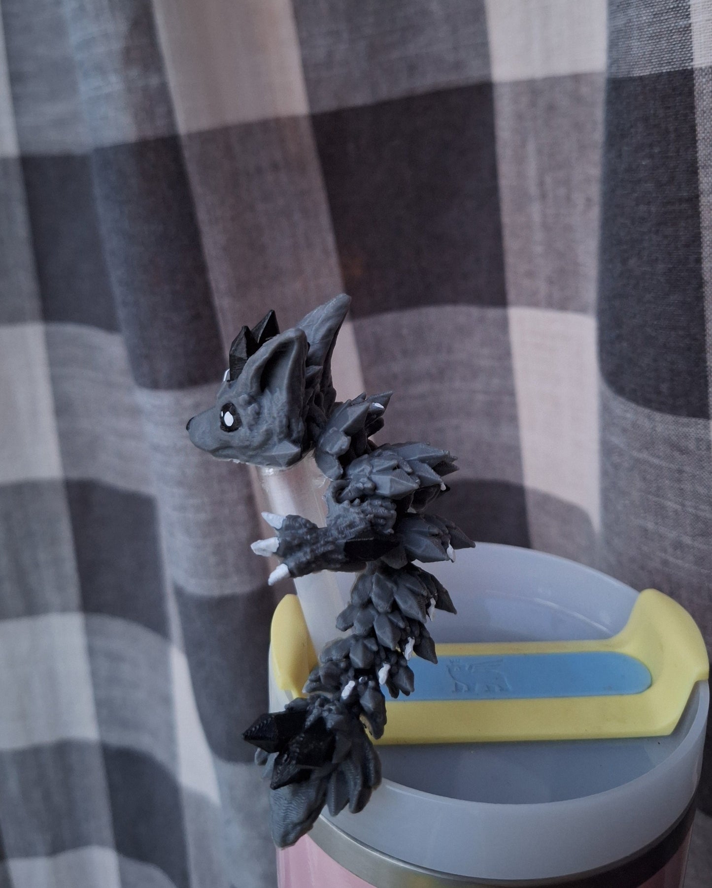 3D articulated wolf dragon straw cap / 3d printed dragon animals / gray wolf dragon tadling straw topper cover Fidget figurines