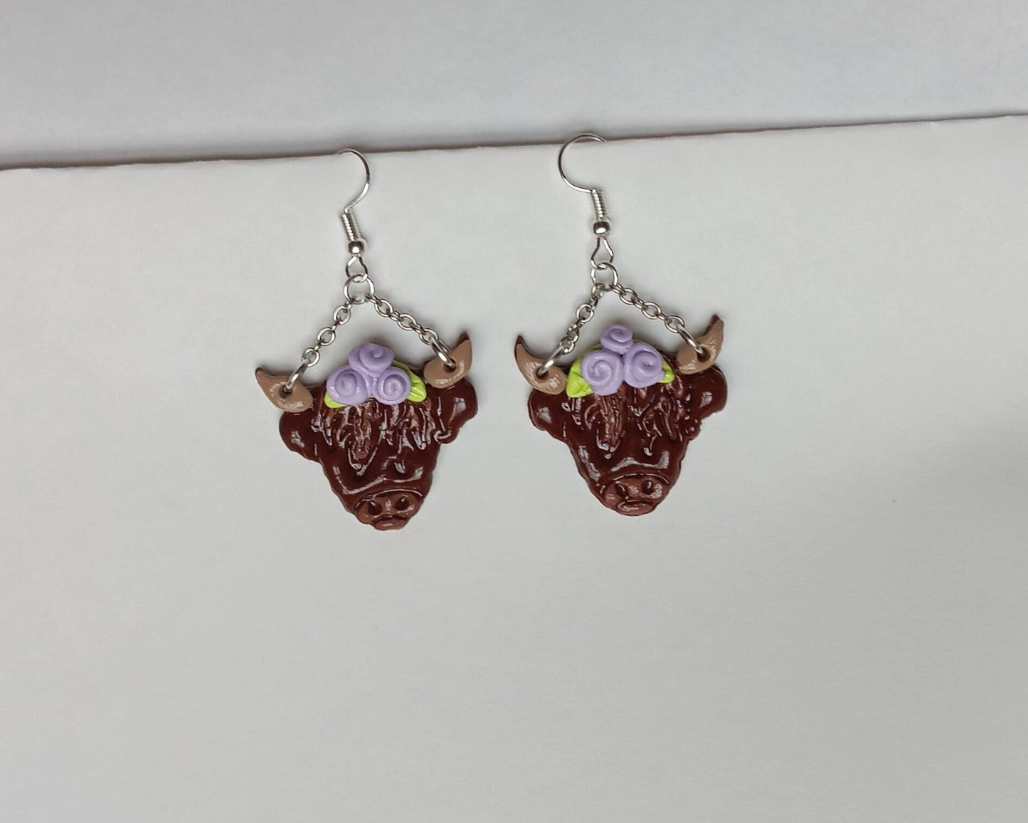 Kawaii floral cow earrings / polymer clay highland cow earrings / kawaii animal jewelry / floral earrings / floral Highland cow earrings