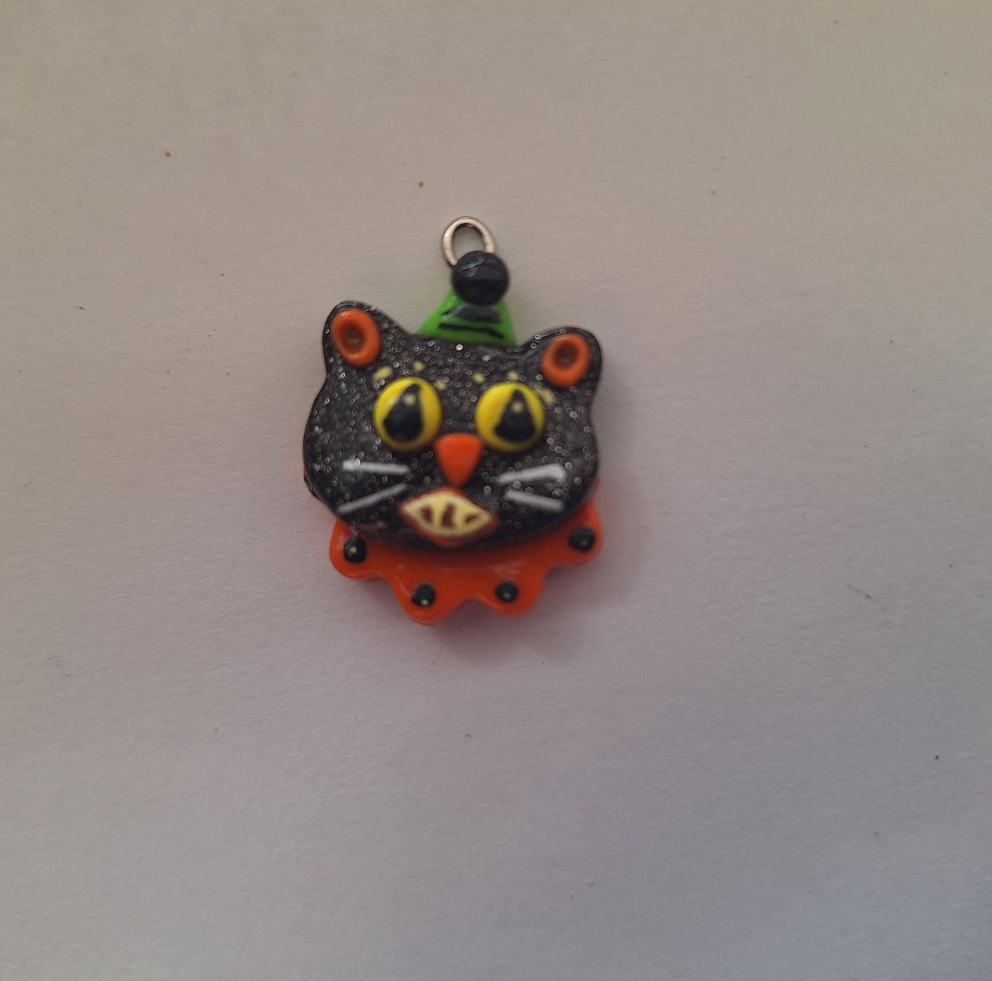 Kawaii spooky cat owl charms / polymer clay halloween charms / retro clay charms / cat owl halloween jewelry charms stitchmarker