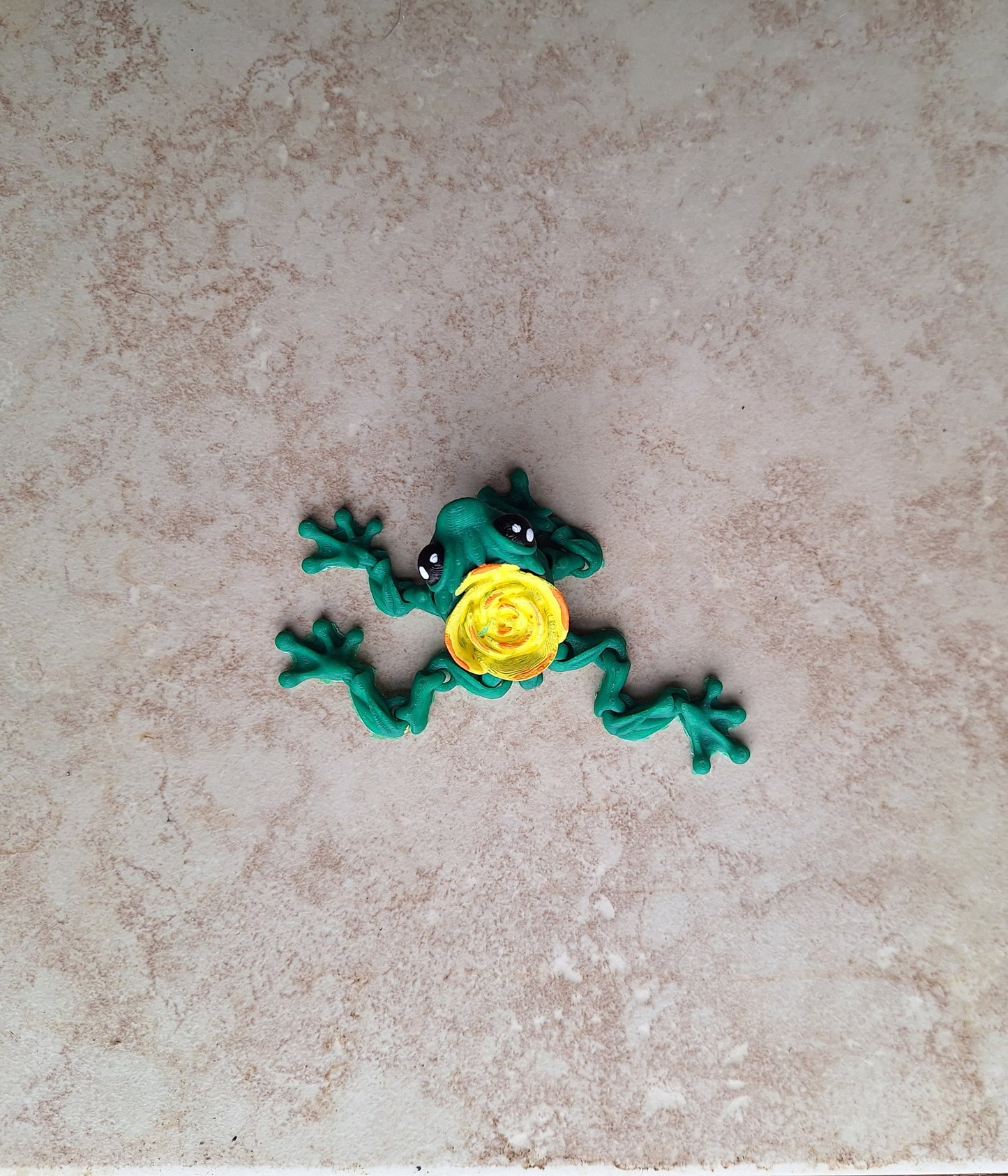 3D articulated yellow flower rose frog / 3d printed turtle animals / floral rose frog knick knack Fidget figurines