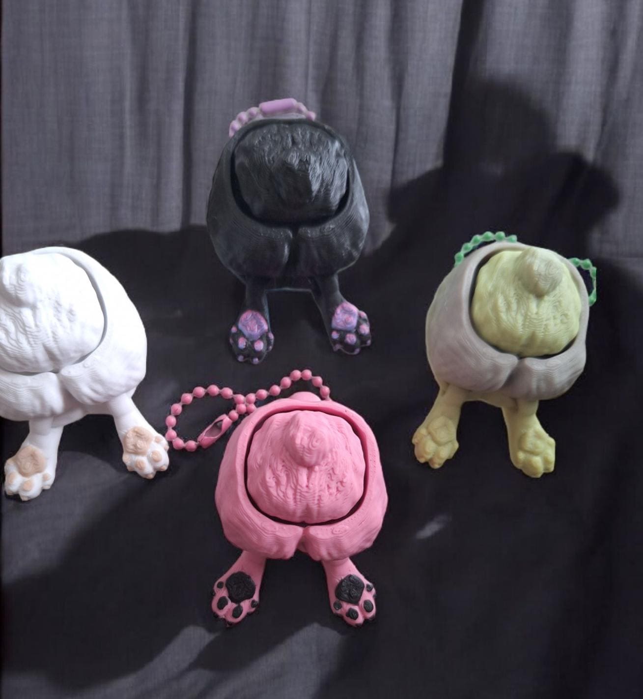 3D printed corgi dog butt Fidget clicker keychain / 3d printed puppy dog animals figurine knick knack Fidget keychain keycap clicker