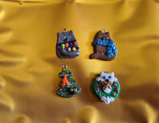 Kawaii cat in Christmas tree wreath charms clay tree charms / jewelry holiday charms / holiday cats charms progress keeper stitch marker