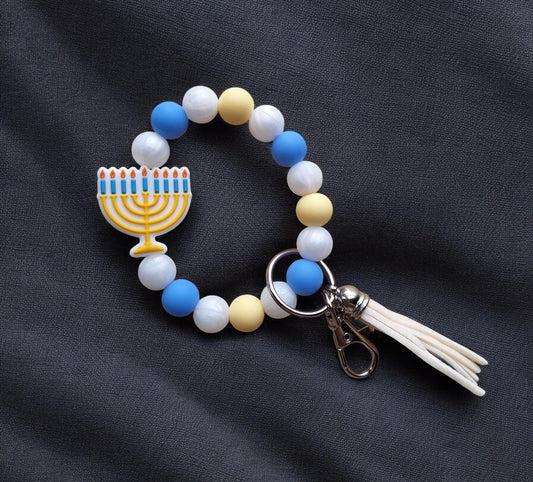 Silicone beaded wristlet keychain / jewish hannukah beaded wristlet religious keychain / menorah scene bag accessories key chain gift