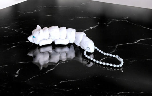 3D articulated flexi white arctic fox / 3d printed cute fox / 3d printed animals figurine knick knack Fidget keychain